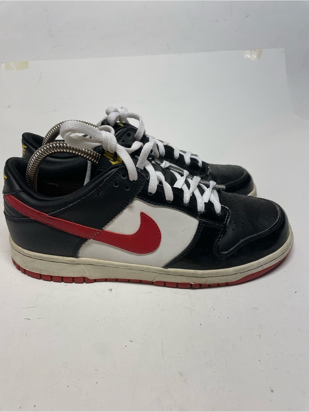 Nike Dunk Low Red Black White Size 6Y= Women Size US7.5 310569-061